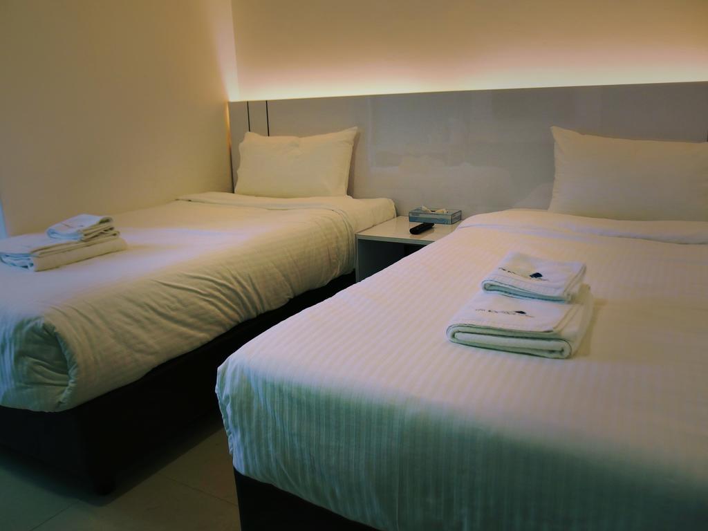 Yew Boutique Hotel Teluk Intan Exterior photo